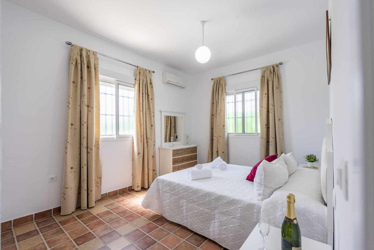 Casa Rural Brisa Del Valle La Puebla de Cazalla Bagian luar foto